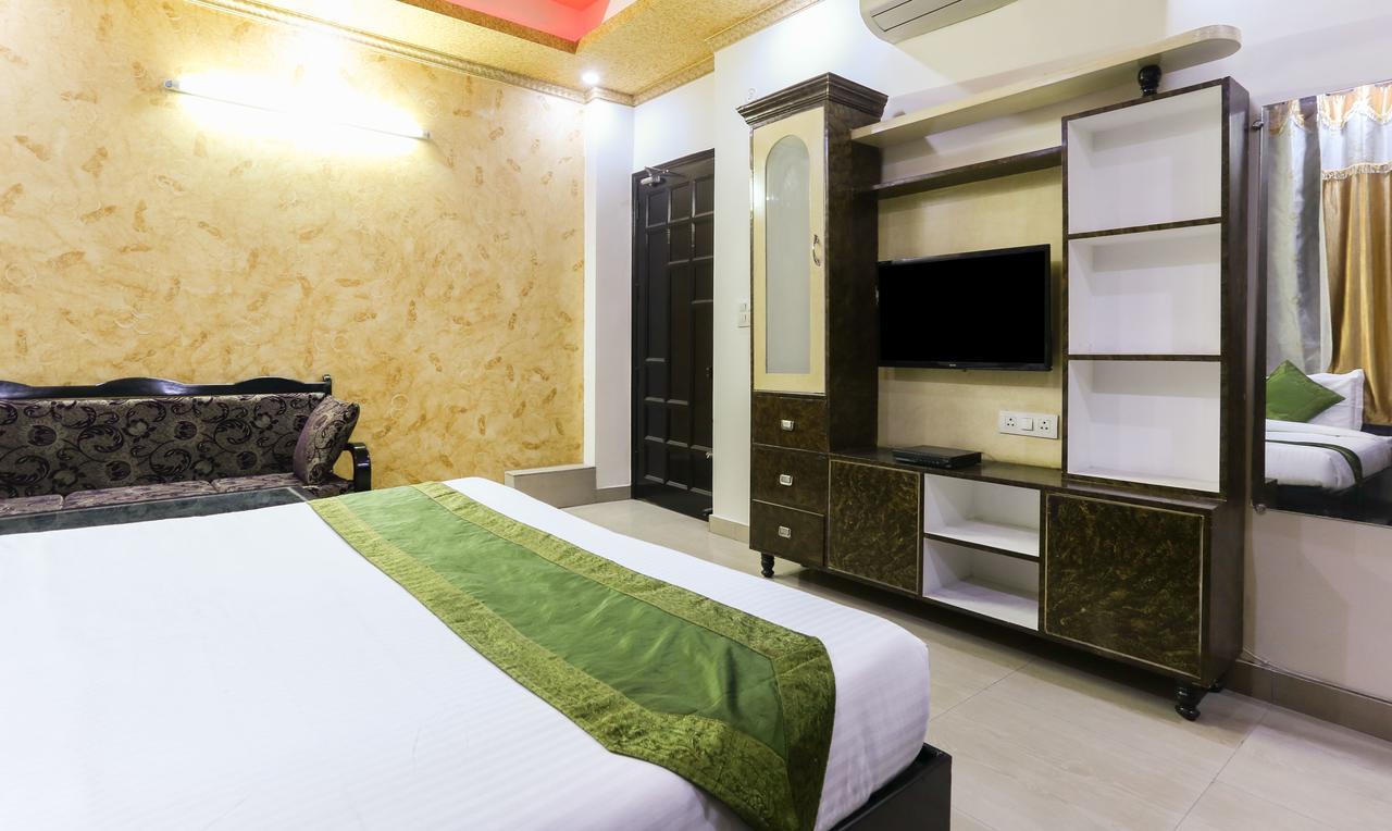 Hotel Treebo Trip Sswag 18 Expressway Noida Exterior foto